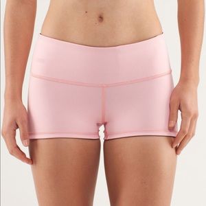 Lululemon Athletics Reversible Boogie Shorts 6